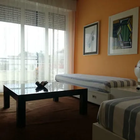 Con Spiaggia Privata Dom wakacyjny